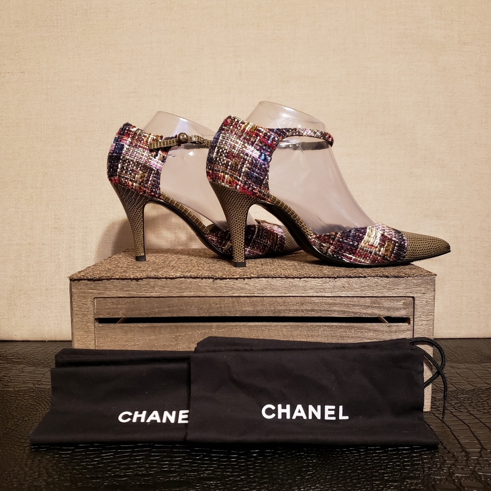 $1,295 Authentic Chanel Tweed Heels